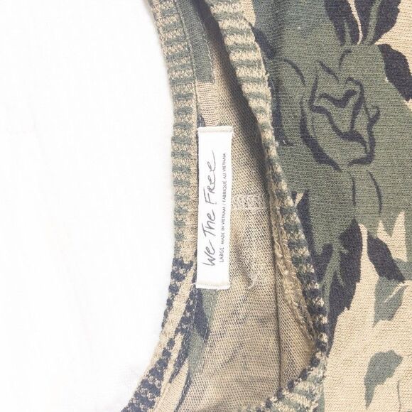 Free People We The Free You And Me Tee Medium Army Floral Camo Oversized Top - Picture 7 of 7